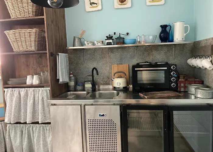 Apartment Sweet Country *